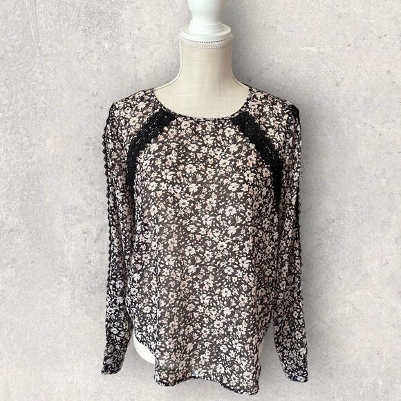 Vince Camuto | EUC Women’s Floral Blouse Size Small - Picture 1 of 9